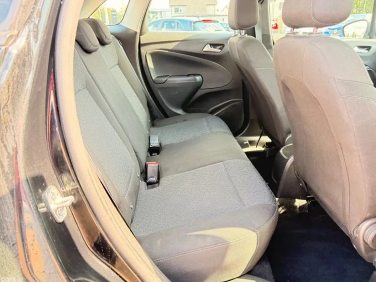 Opel Crossland MPV, Diesel, 2022, Black