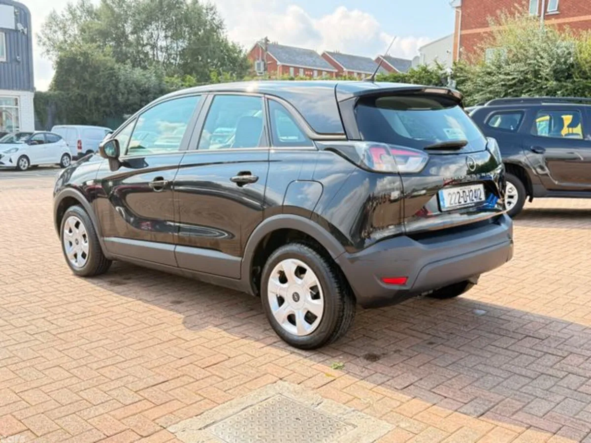 Opel Crossland MPV, Diesel, 2022, Black