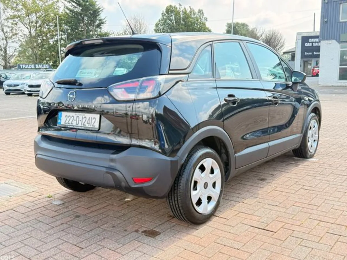Opel Crossland MPV, Diesel, 2022, Black