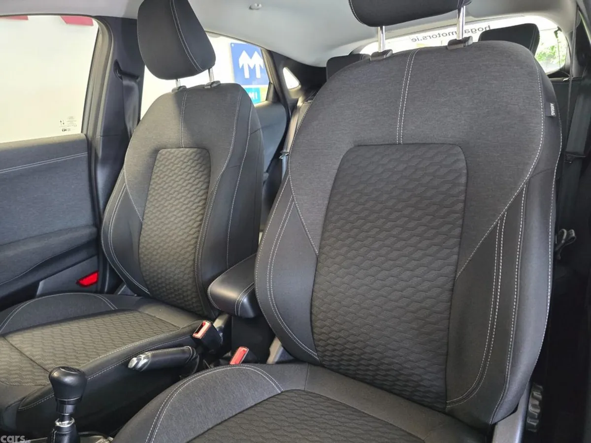 Ford Puma MPV, Petrol Hybrid, 2020, Grey