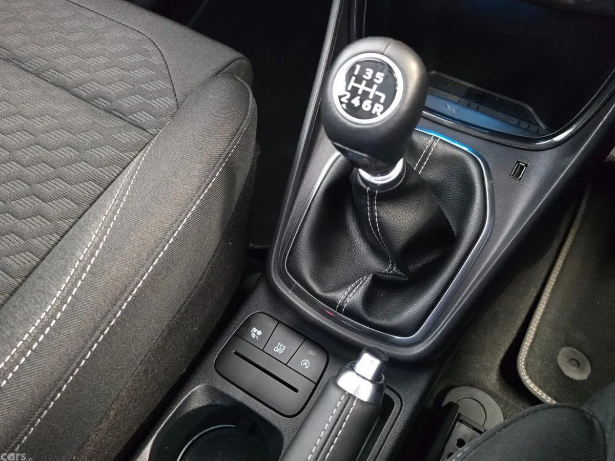 Ford Puma MPV, Petrol Hybrid, 2020, Grey