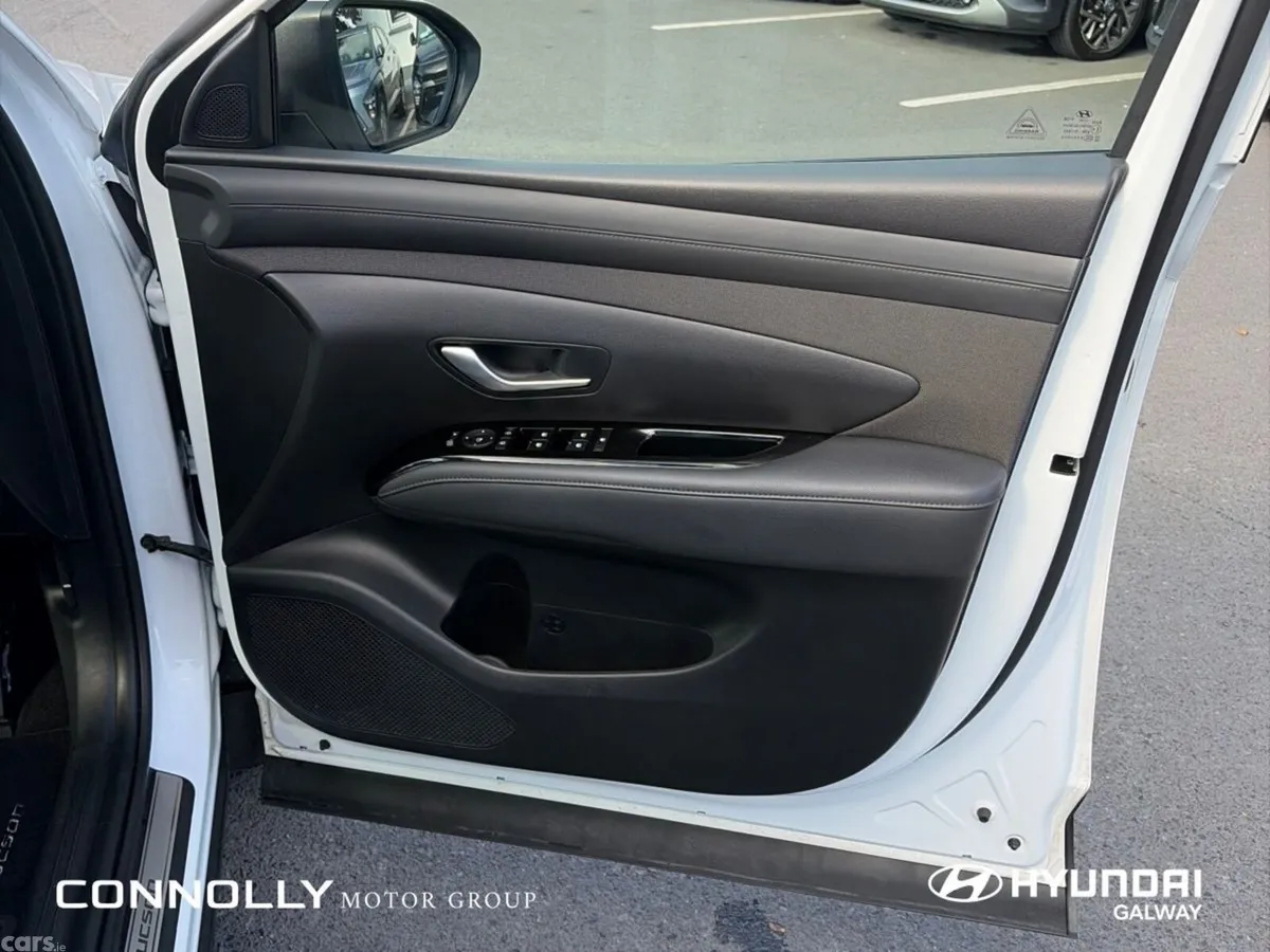 Hyundai Tucson SUV, Petrol Hybrid, 2024, White