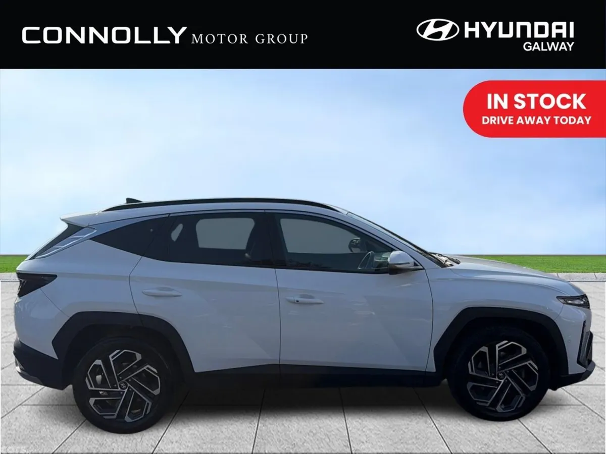 Hyundai Tucson SUV, Petrol Hybrid, 2024, White