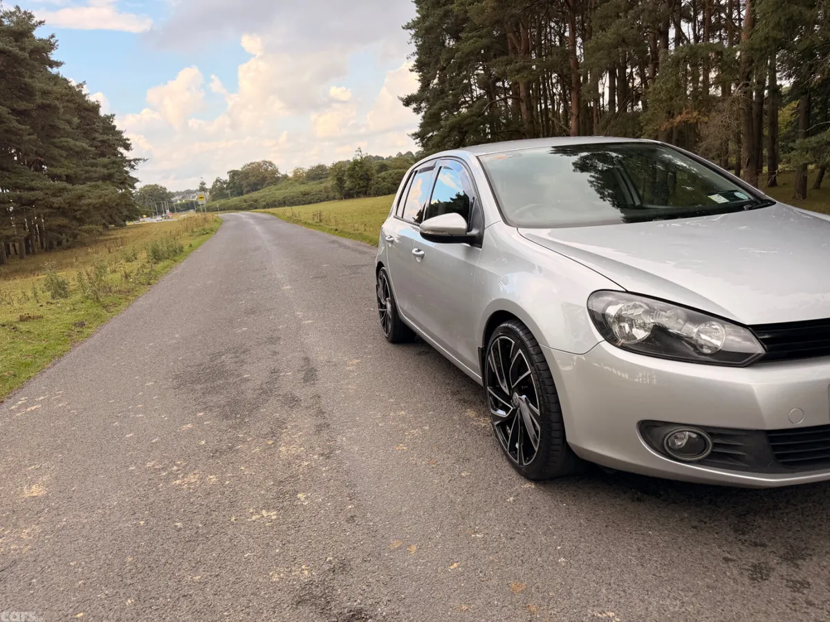 Volkswagen Golf Hatchback, Diesel, 2011, Silver