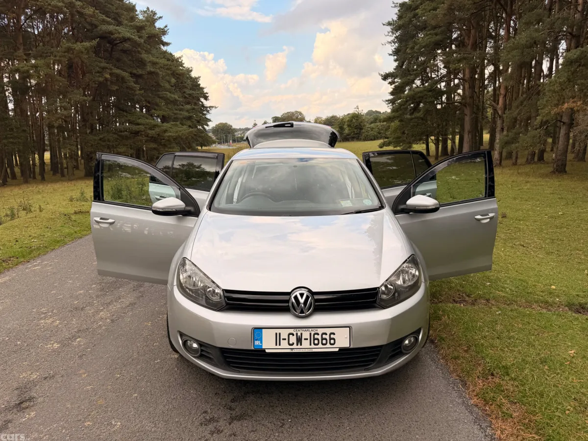 Volkswagen Golf Hatchback, Diesel, 2011, Silver