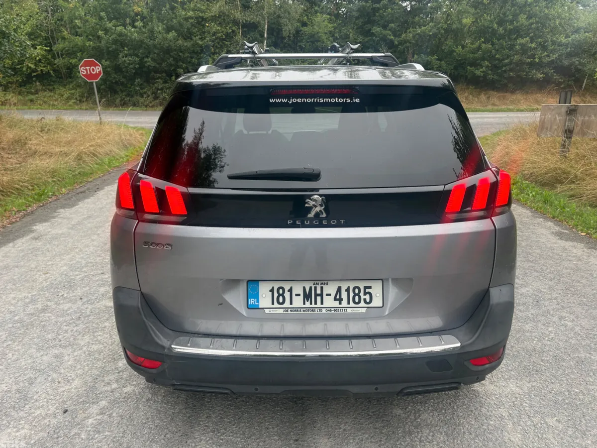 Peugeot 5008 MPV, Diesel, 2018, Grey