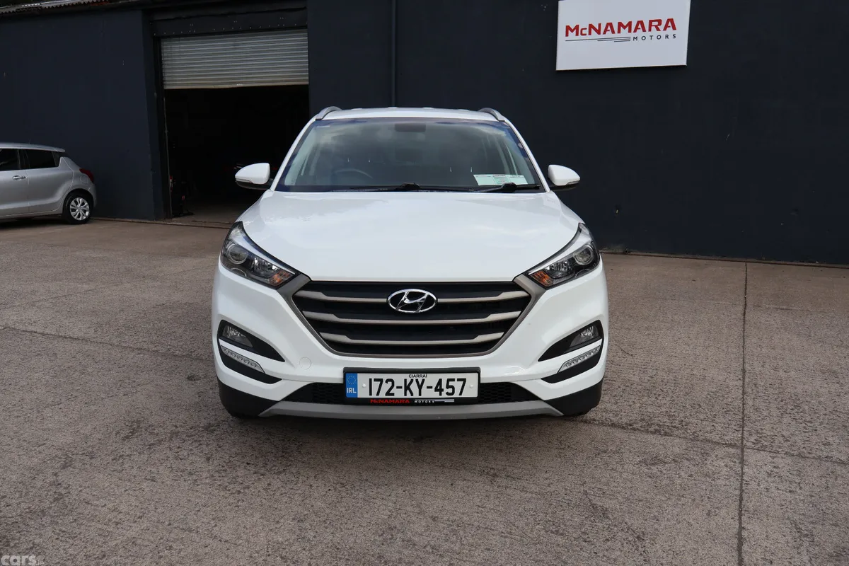 Hyundai Tucson SUV, Diesel, 2017, White