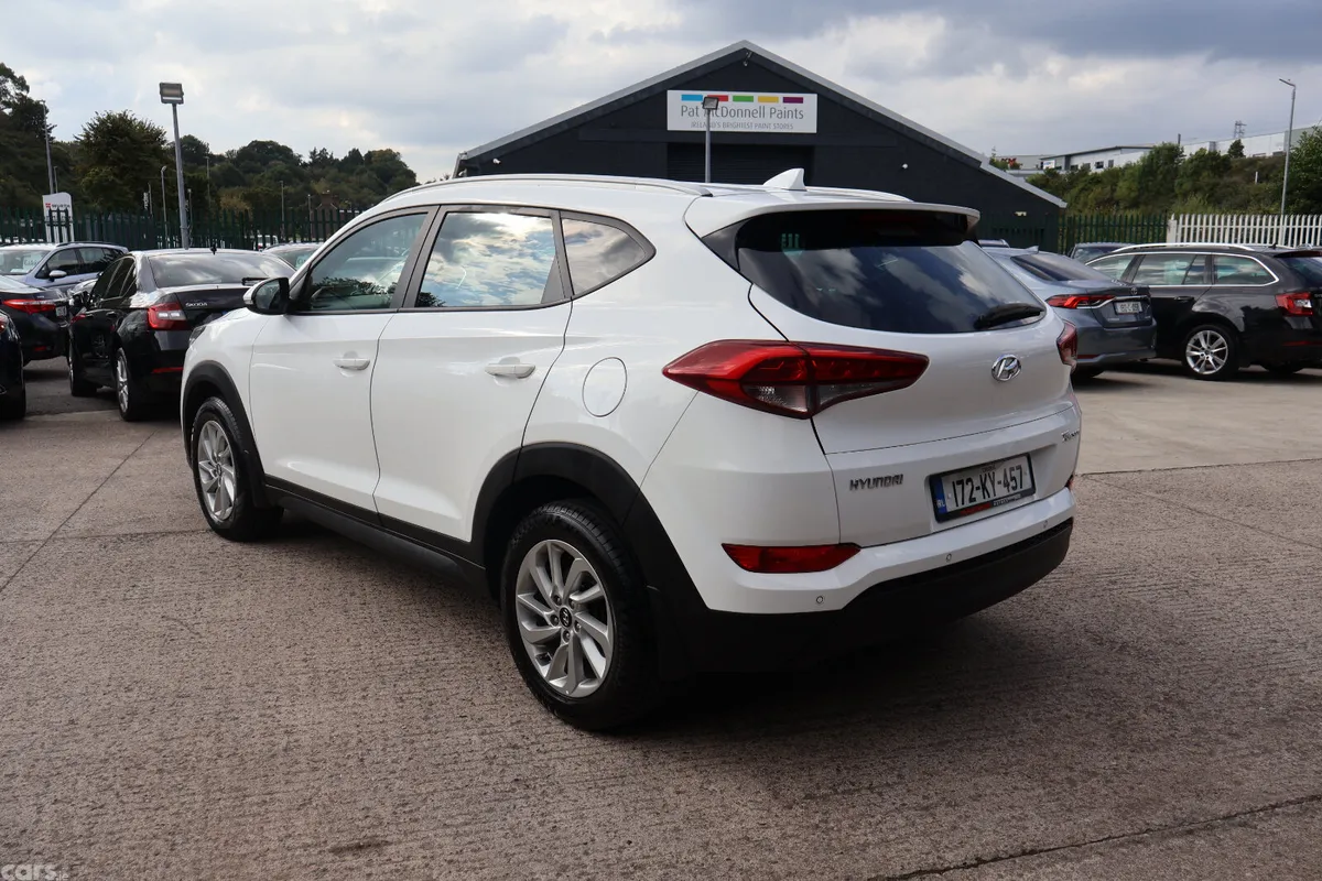 Hyundai Tucson SUV, Diesel, 2017, White