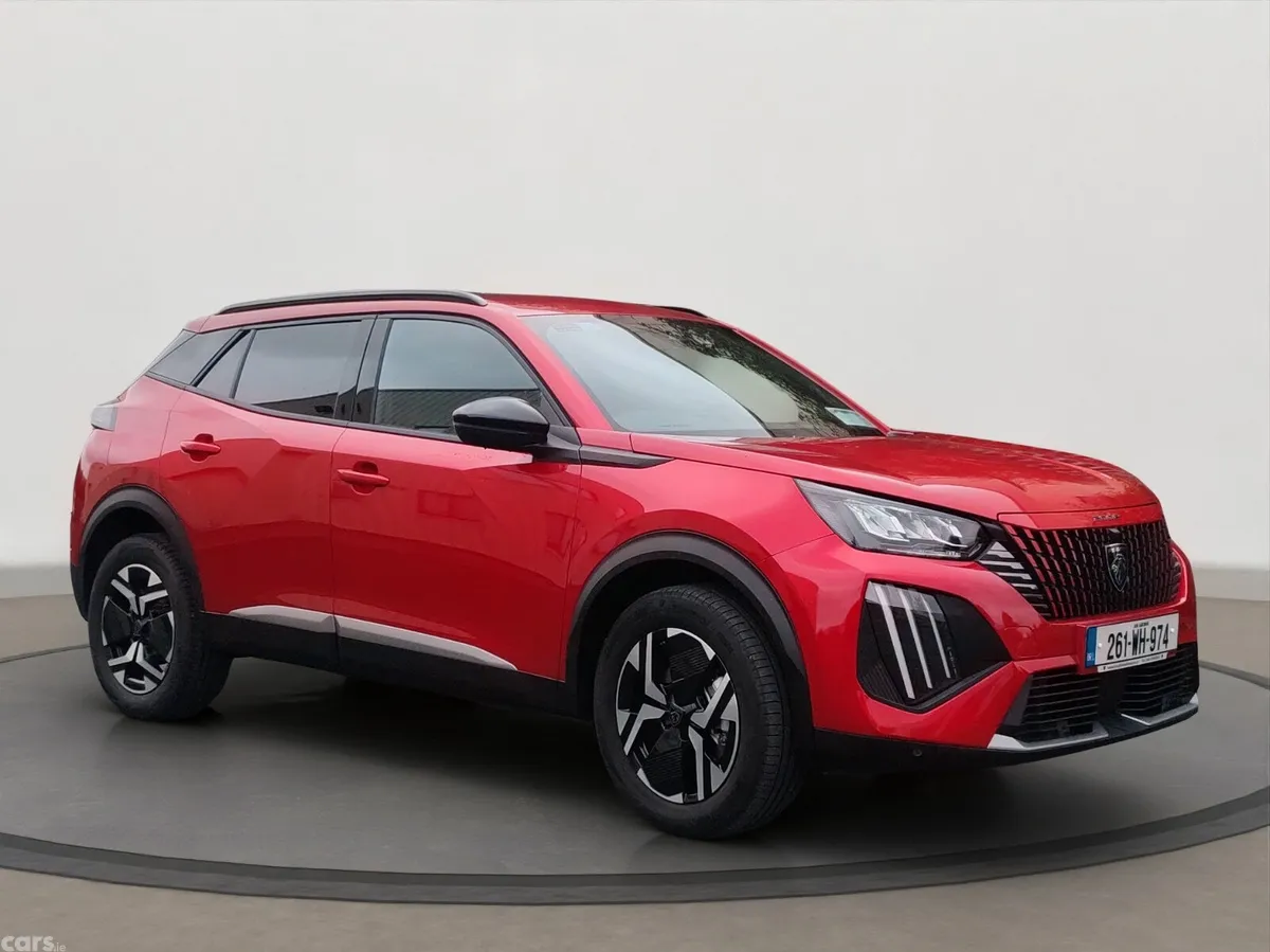 Peugeot 2008 MPV, Petrol, 2026, Red