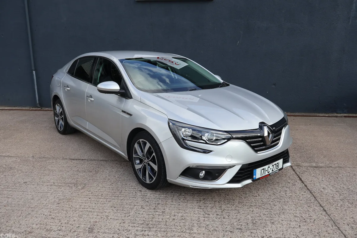 Renault Megane Saloon, Diesel, 2017, Silver