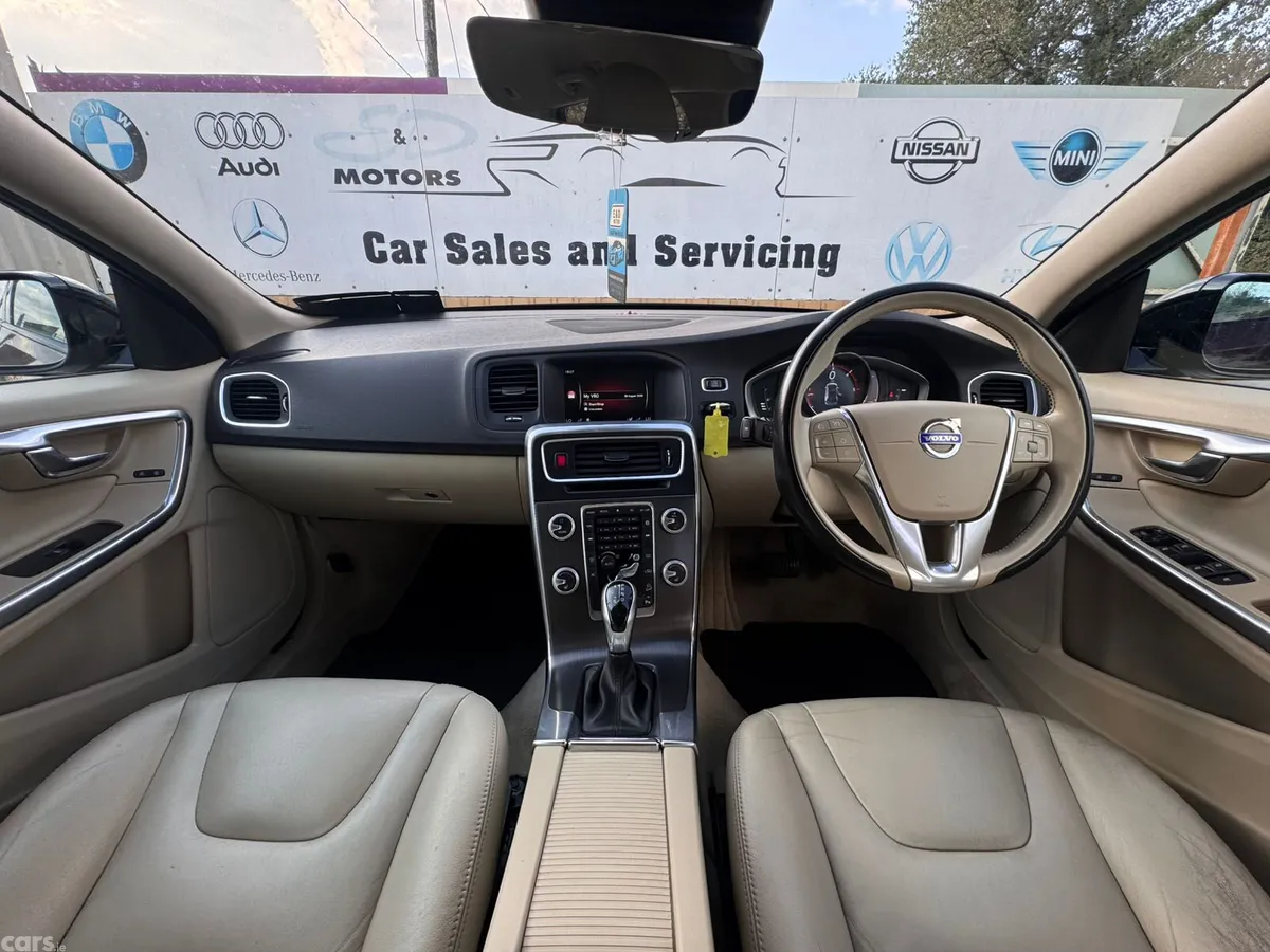 Volvo V60 Estate, Diesel, 2015, Bronze