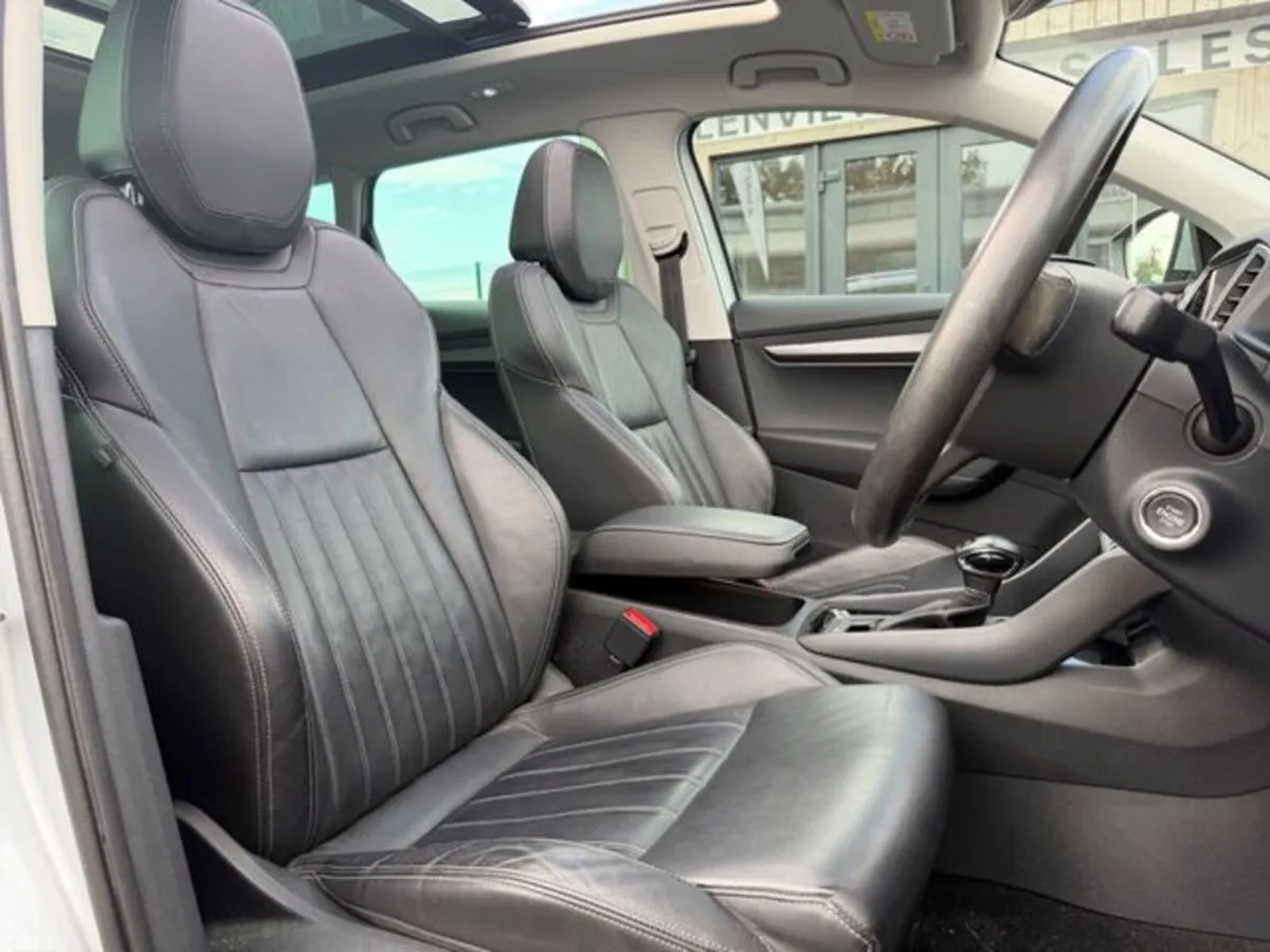 Skoda Karoq SUV, Diesel, 2019, Grey