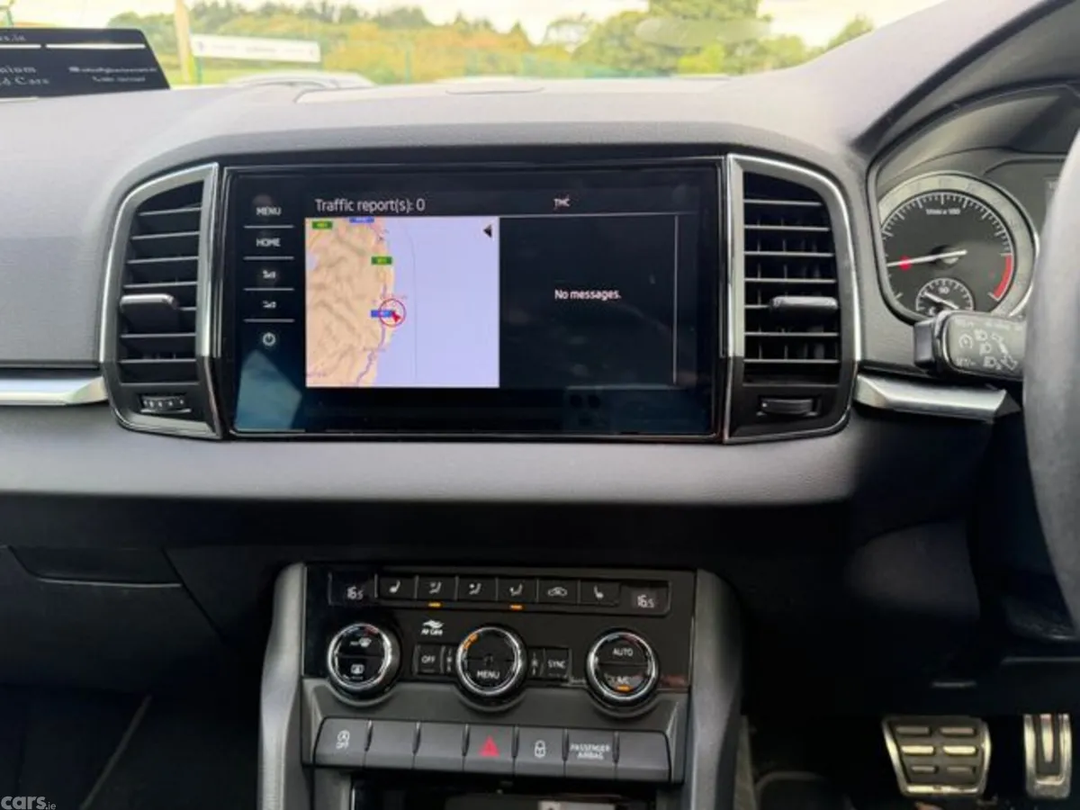 Skoda Karoq SUV, Diesel, 2019, Grey