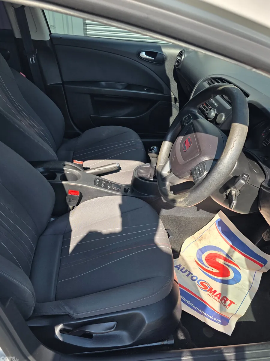 SEAT Leon Hatchback, Diesel, 2013, White