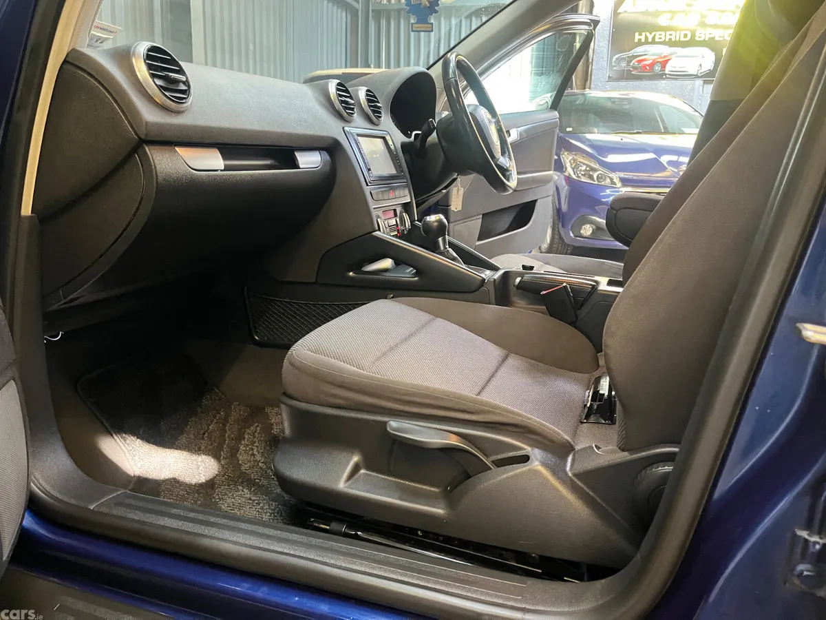 Audi A3 Hatchback, Petrol, 2012, Blue