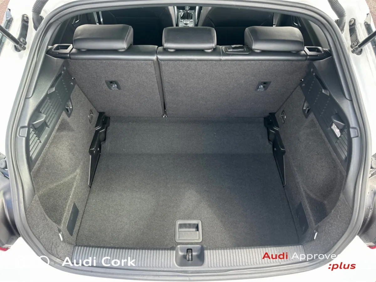 Audi Q2 Estate, Petrol, 2020, White