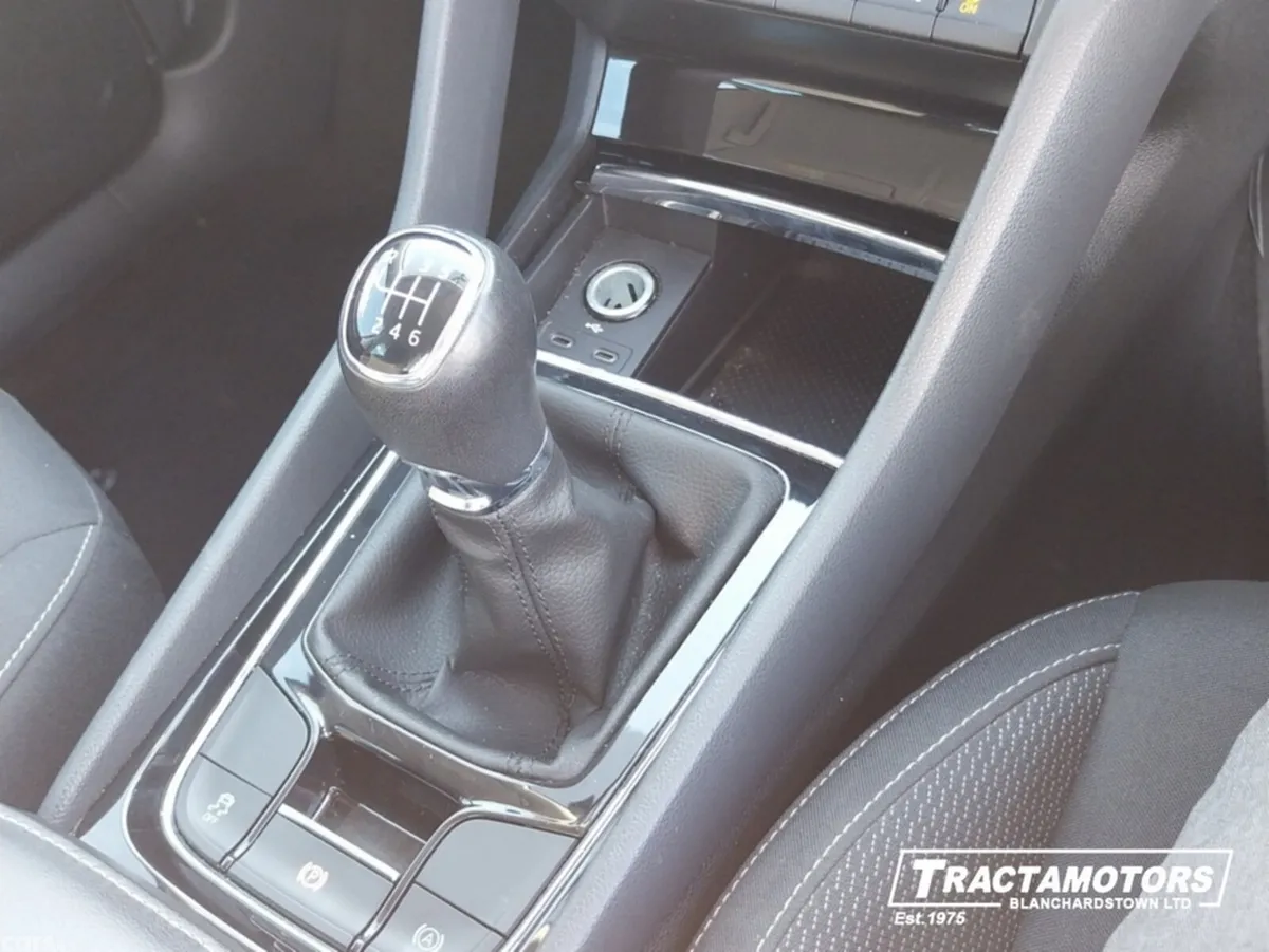 Skoda Karoq SUV, Diesel, 2024, Black