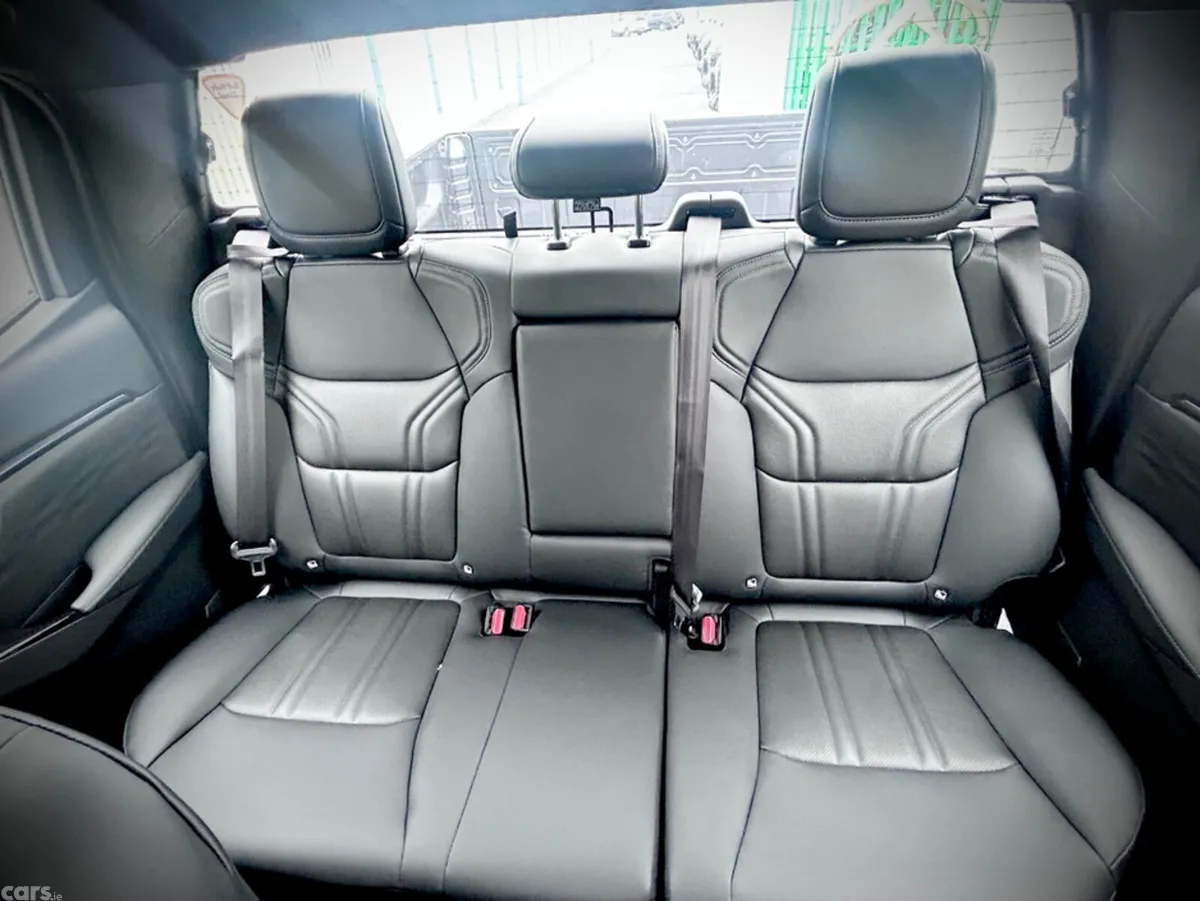 Isuzu D-Max Pick Up, Diesel, 2026, Grey