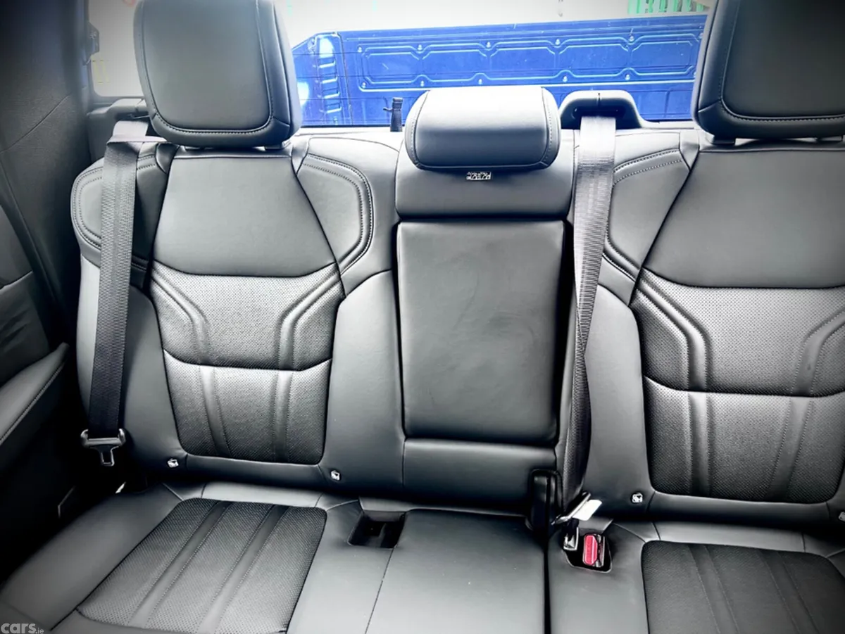 Isuzu D-Max Pick Up, Diesel, 2026, Blue