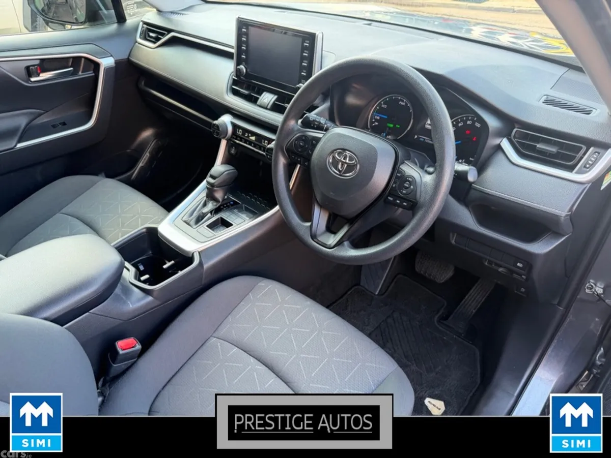 Toyota RAV4 SUV, Petrol Hybrid, 2022, Grey