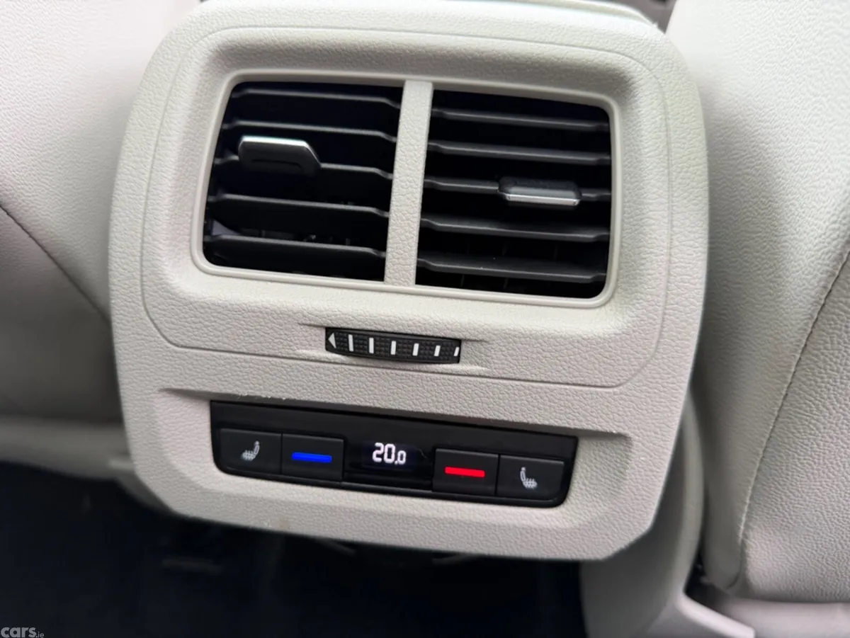 Volkswagen Touran MPV, Diesel, 2018, Grey