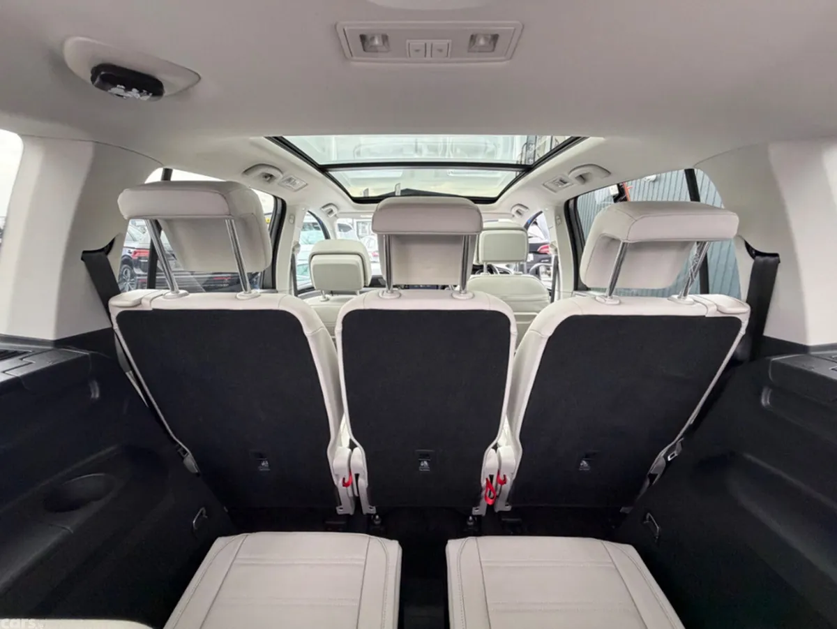 Volkswagen Touran MPV, Diesel, 2018, Grey