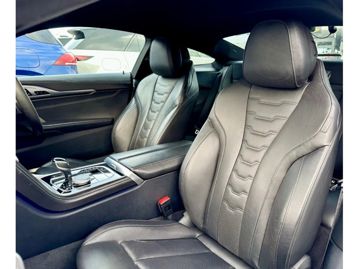 BMW 8-Series Coupe, Diesel, 2019, Grey