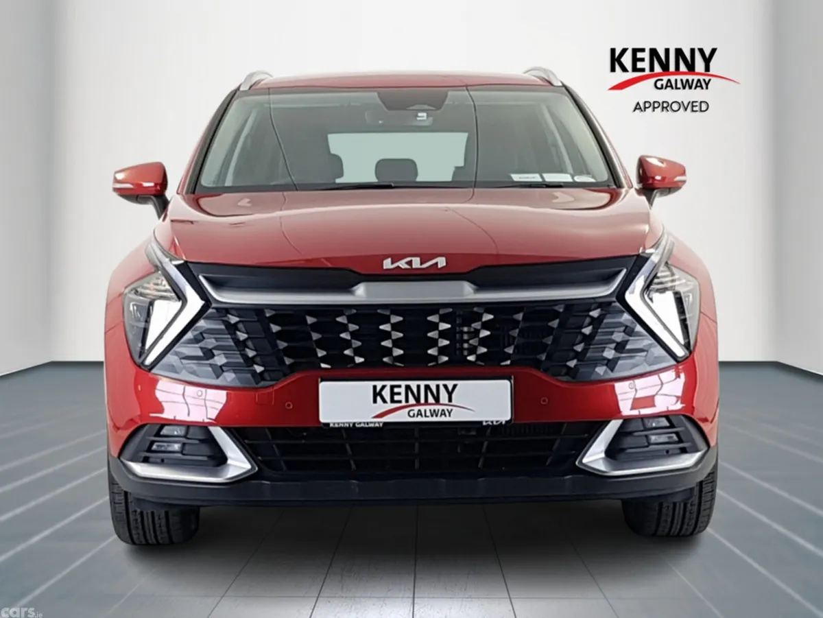 Kia Sportage MPV, Diesel, 2024, Red