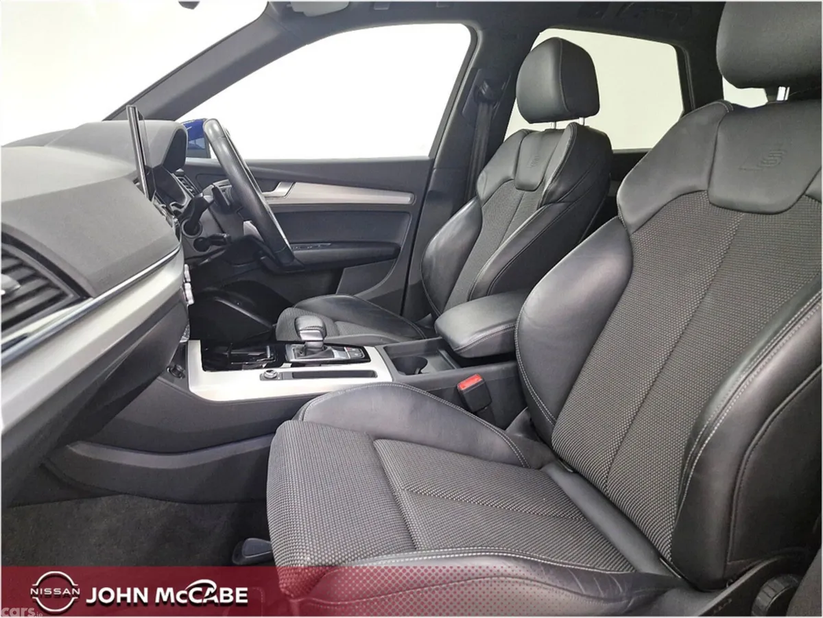 Audi Q5 SUV, Diesel, 2023, Blue