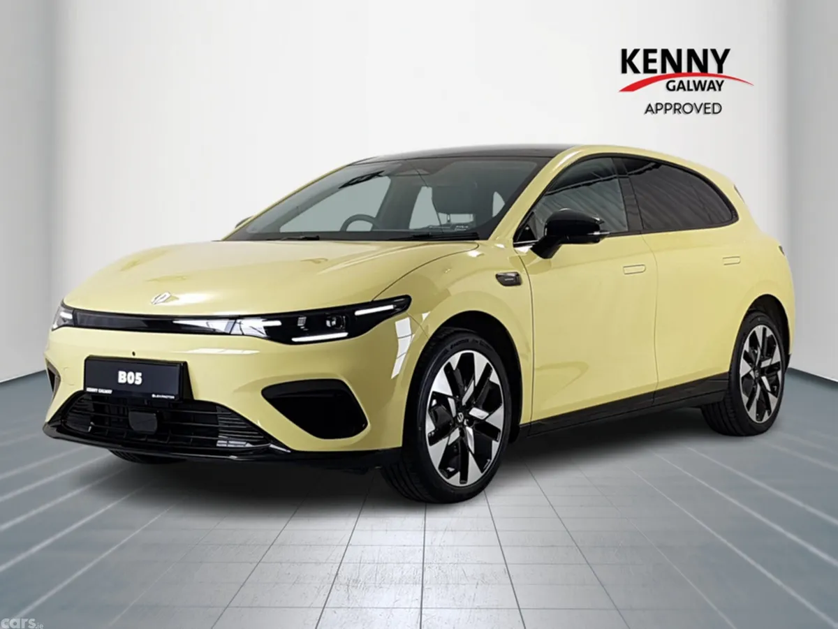 Leapmotor B05 Hatchback, Electric, 2026, Yellow