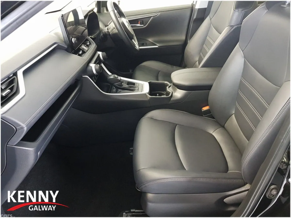 Toyota RAV4 SUV, Petrol Hybrid, 2023, Black