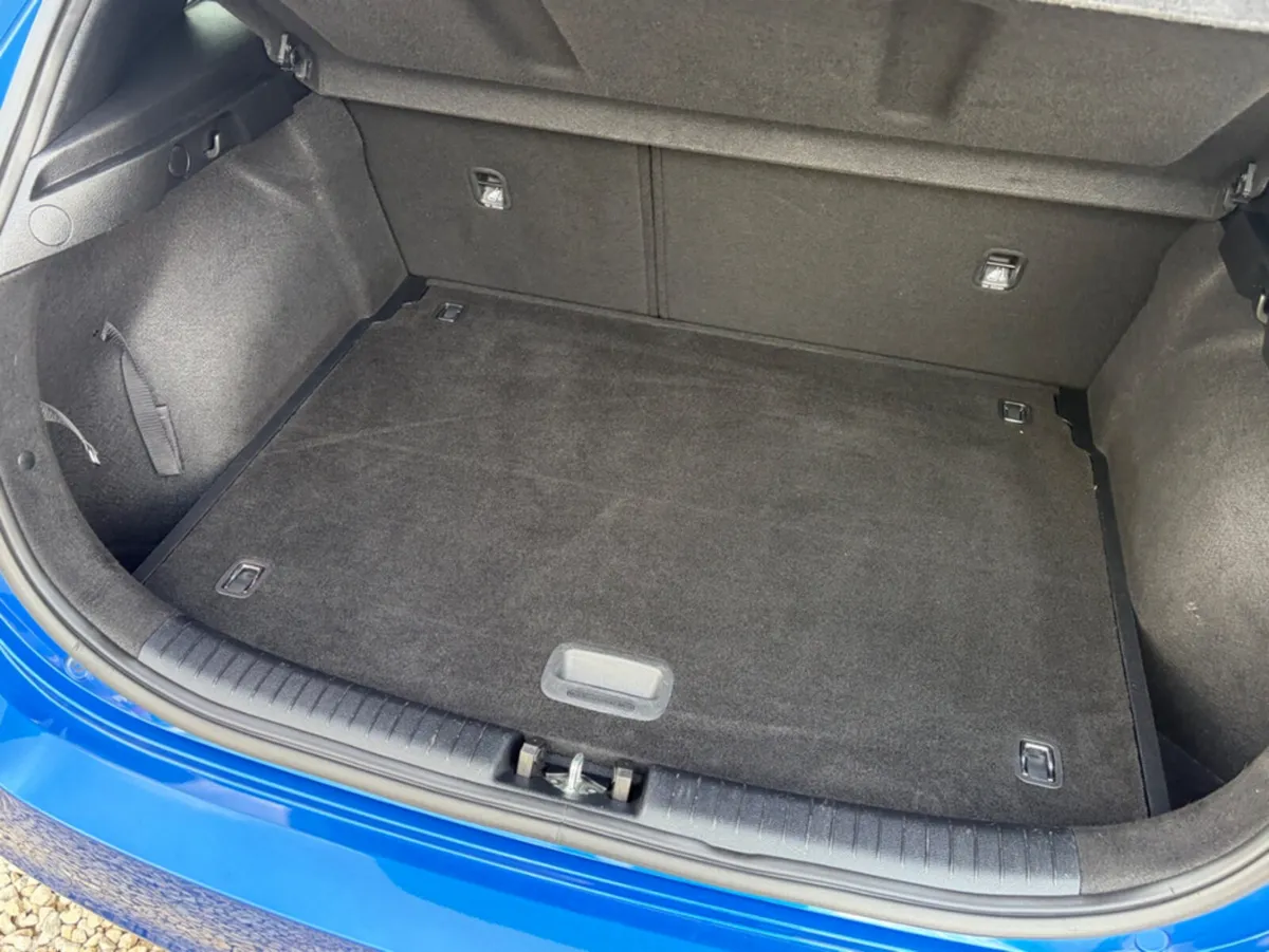 Kia Ceed Hatchback, Diesel, 2020, Blue