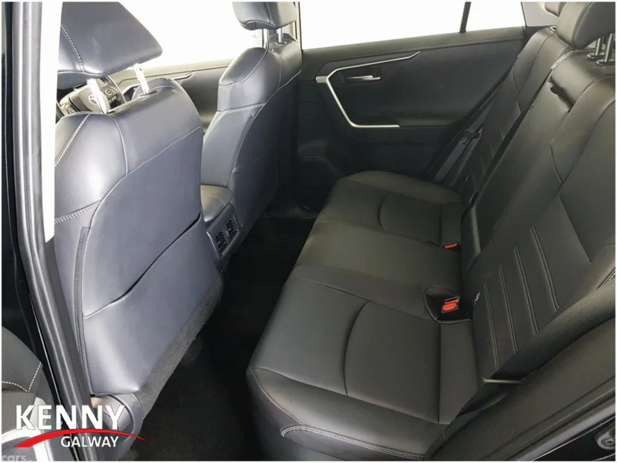 Toyota RAV4 SUV, Petrol Hybrid, 2023, Black