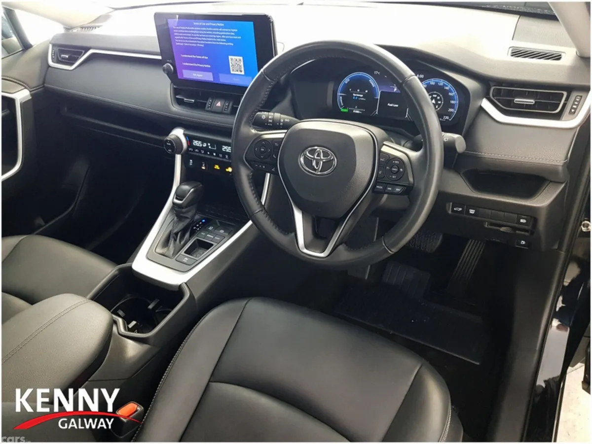 Toyota RAV4 SUV, Petrol Hybrid, 2023, Black