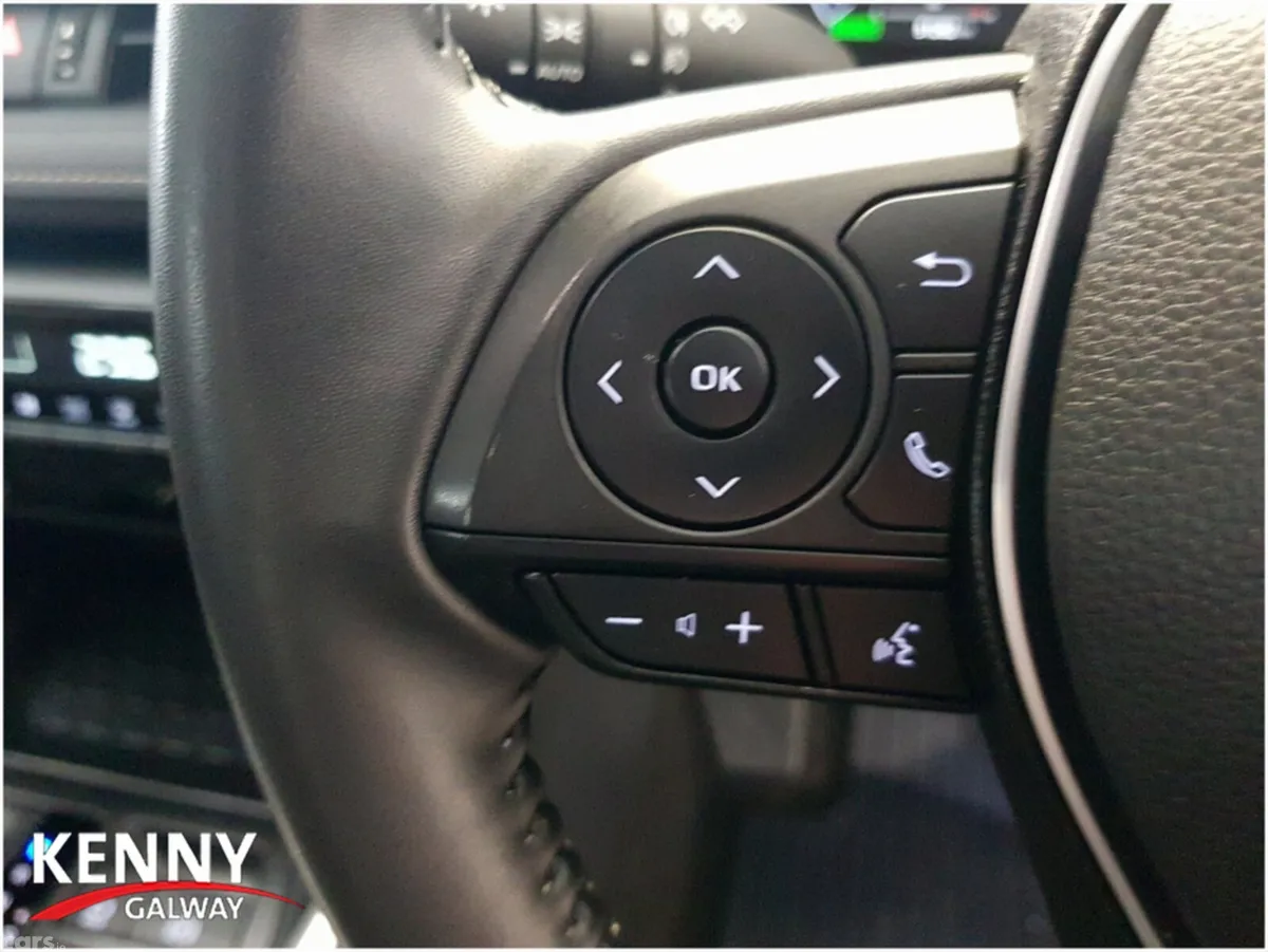 Toyota RAV4 SUV, Petrol Hybrid, 2023, Black