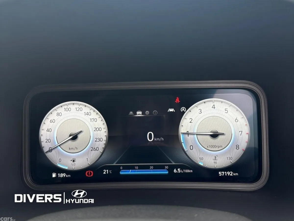 Hyundai KONA MPV, Petrol, 2023, Red