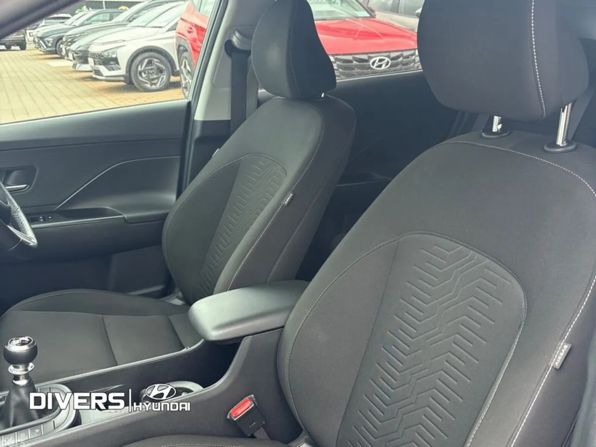 Hyundai KONA MPV, Petrol, 2023, Grey