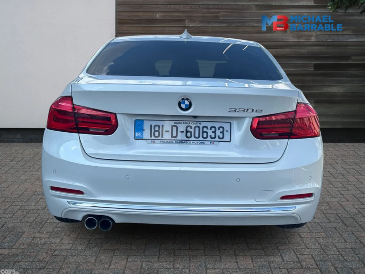 BMW 3-Series Saloon, Petrol Hybrid, 2018, White