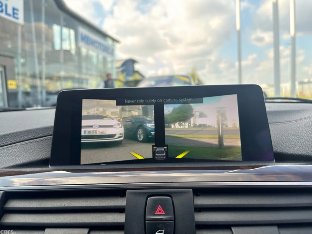 BMW 3-Series Saloon, Petrol Hybrid, 2018, White