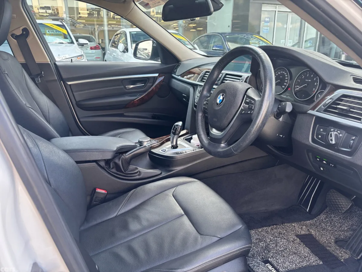 BMW 3-Series Saloon, Petrol Hybrid, 2018, White