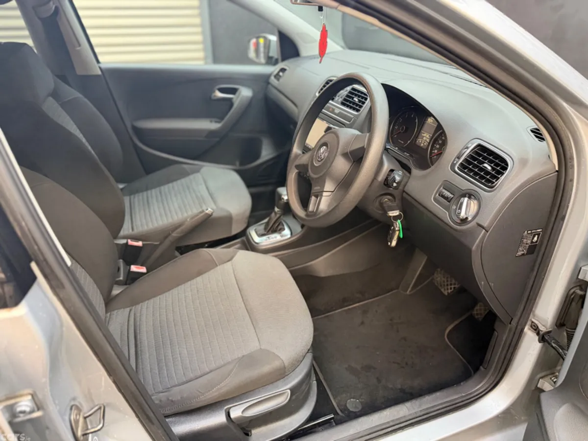 Volkswagen Polo Hatchback, Petrol, 2010, Silver