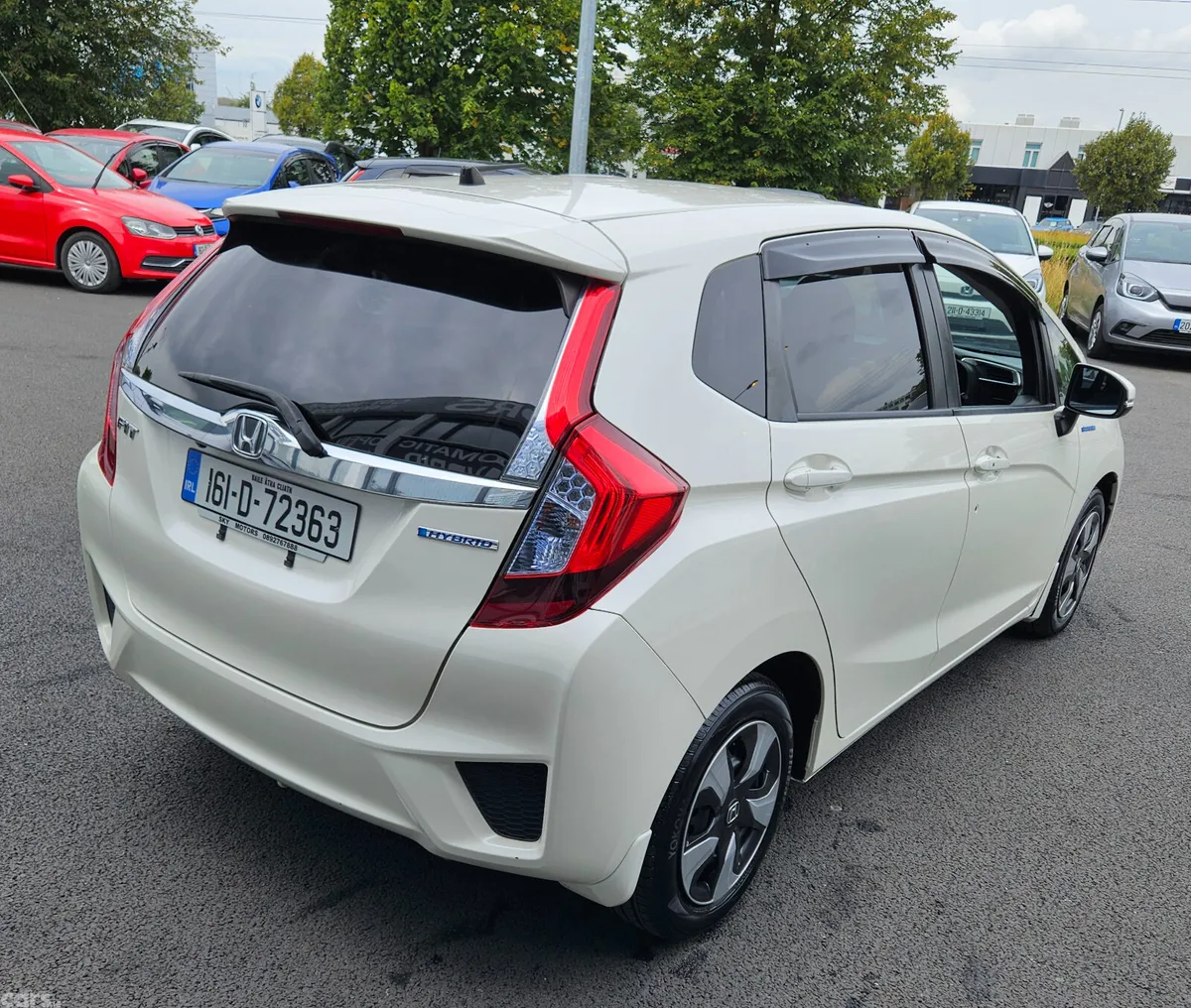 Honda Fit Hatchback, Petrol Hybrid, 2016, White