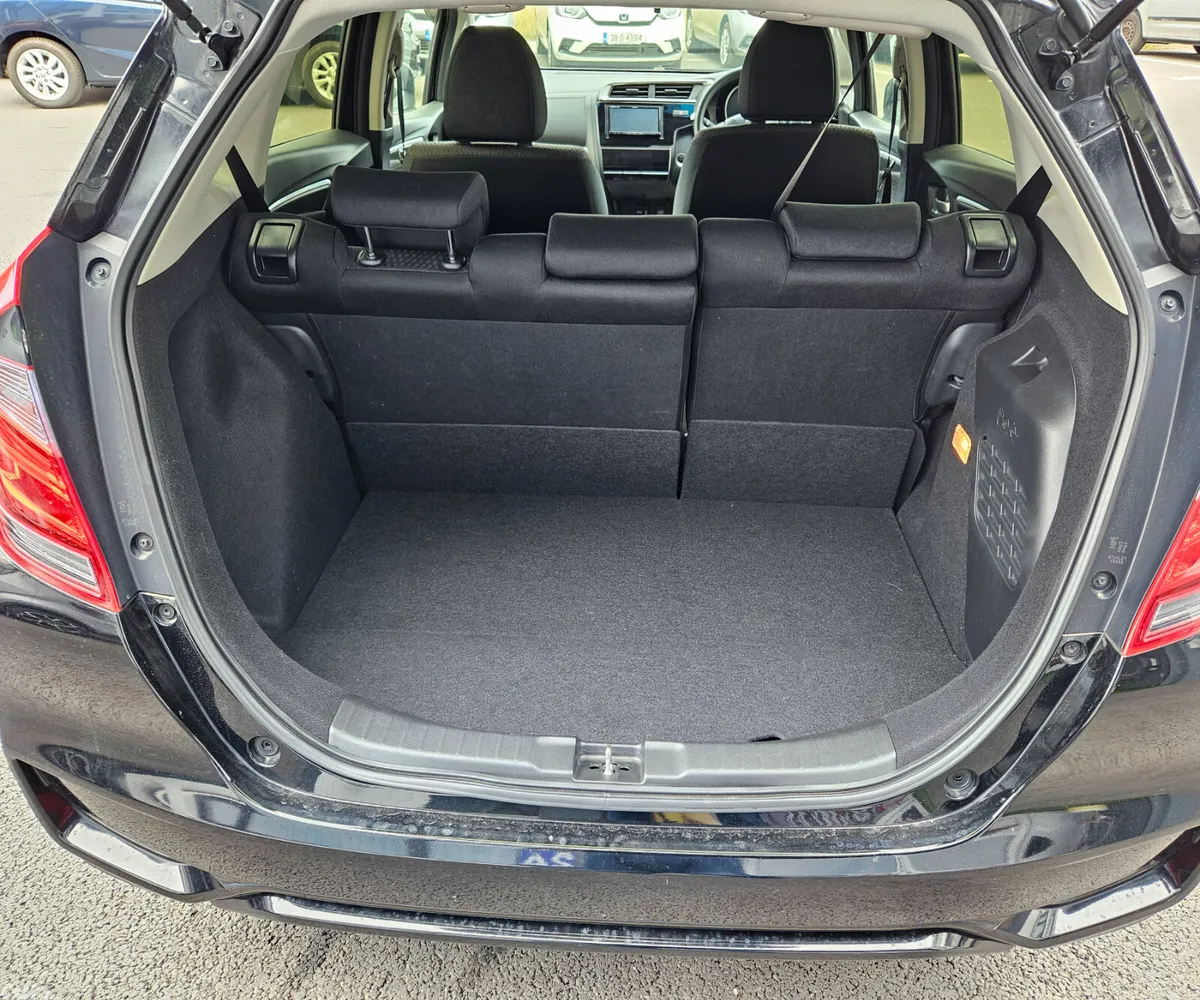 Honda Fit Hatchback, Petrol Hybrid, 2019, Black