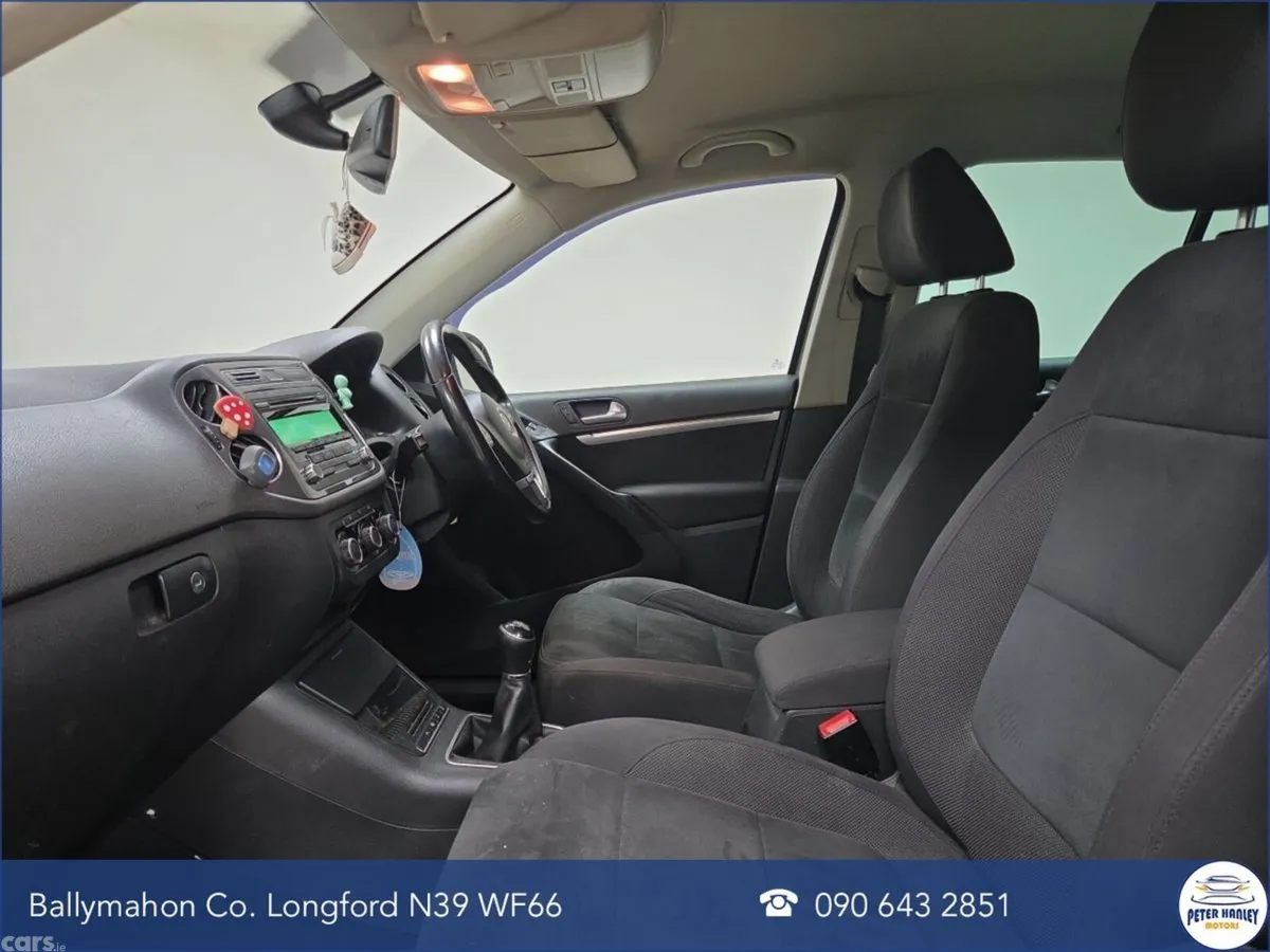 Volkswagen Tiguan SUV, Diesel, 2013, Grey