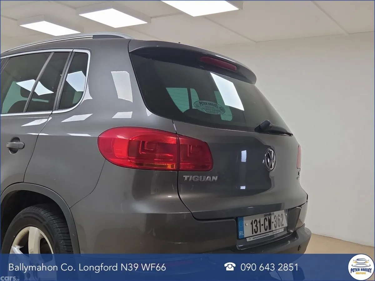 Volkswagen Tiguan SUV, Diesel, 2013, Grey