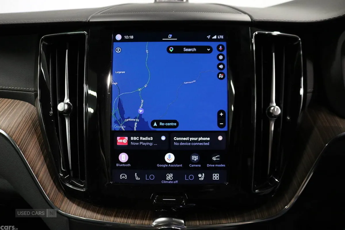 Volvo XC60 SUV, Petrol Hybrid, 2023, Grey