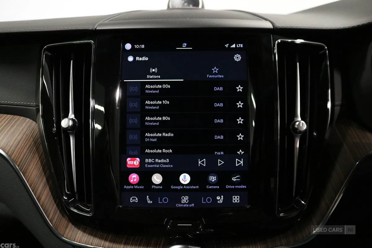 Volvo XC60 SUV, Petrol Hybrid, 2023, Grey