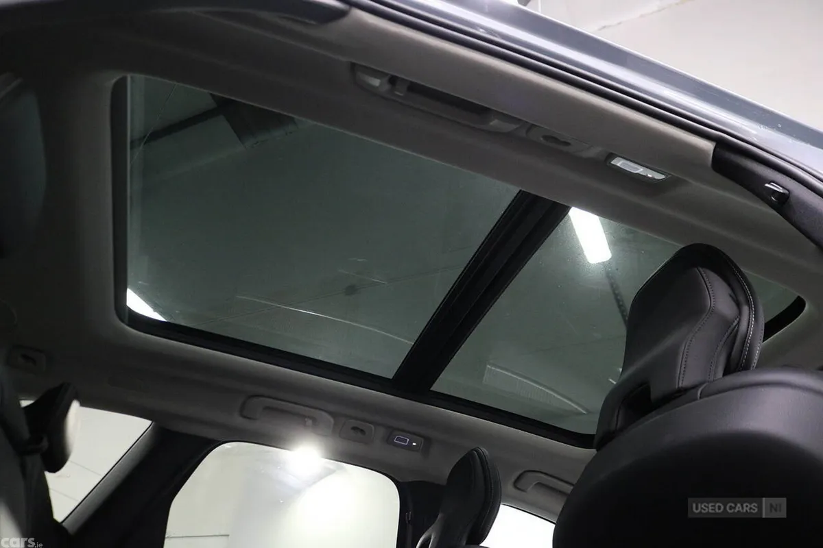 Volvo XC60 SUV, Petrol Hybrid, 2023, Grey