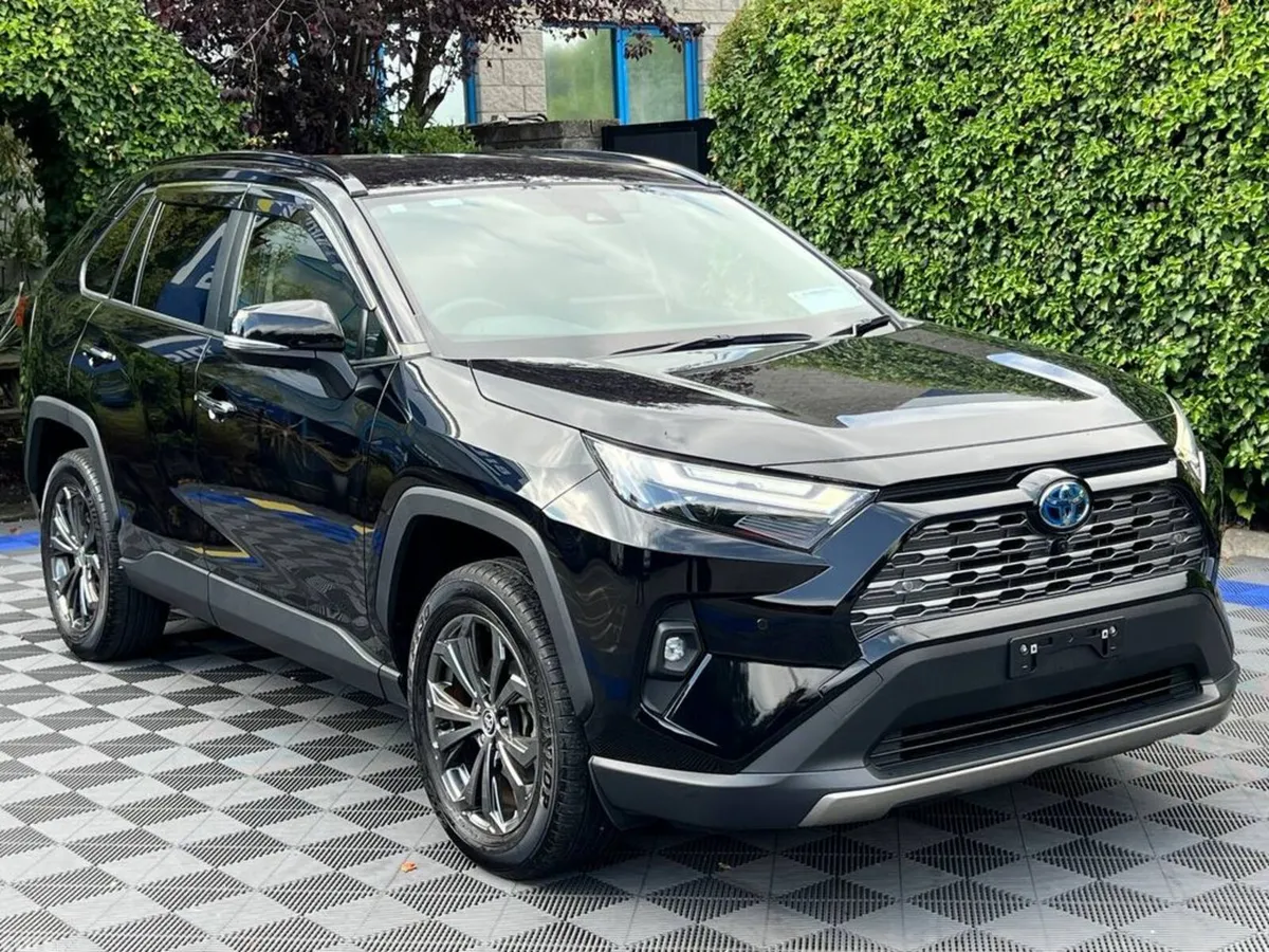 Toyota RAV4 SUV, Petrol Hybrid, 2023, Black