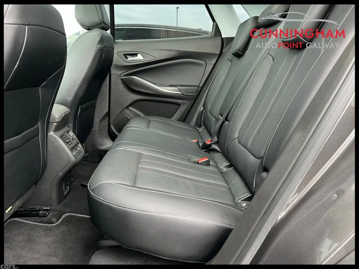 Vauxhall Grandland X SUV, Diesel, 2018, Grey